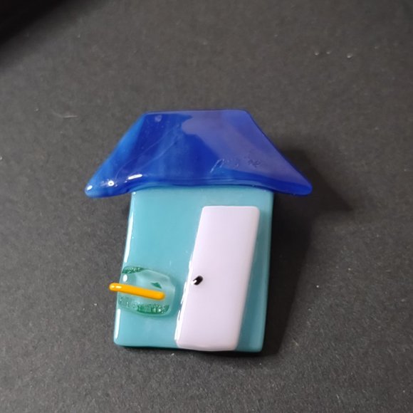 Blue And White Lizano's Glass Haus Brooch - Picture 8 of 8